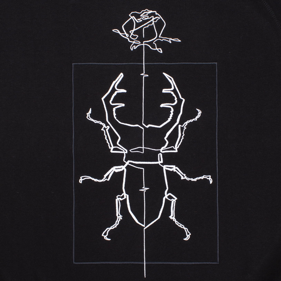 t-shirt bEEtLE black