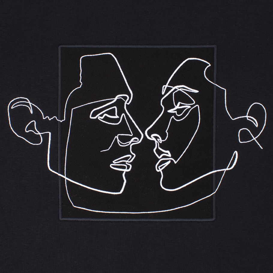 swtshirt TwO black